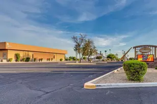 10582 W Oakmont Dr, Sun City, AZ 85351 - Photo 48