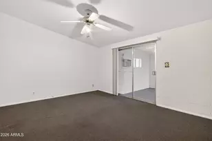 10582 W Oakmont Dr, Sun City, AZ 85351 - Photo 16