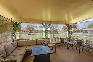 9613 W Oak Ridge Dr, Sun City, AZ 85351 - Photo 32