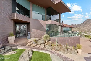 2106 E Kaler Dr, Phoenix, AZ 85020 - Photo 6