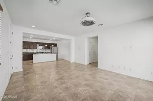 160 N 56th Pl, Mesa, AZ 85205 - Photo 6
