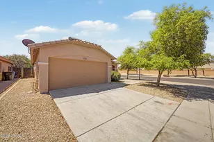 3149 W Maldonado Rd, Phoenix, AZ 85041 - Photo 2