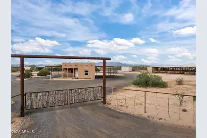 49204 N 529th Avenue, Aguila, AZ 85320 - Photo 1