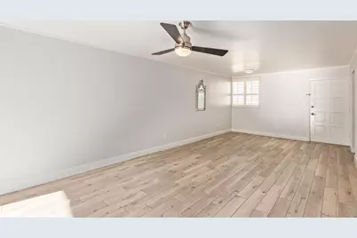 4727 E Lafayette Boulevard #314, Phoenix, AZ 85018 - Photo 6
