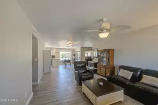 319 N Valencia Dr, Chandler, AZ 85226 - Photo 8