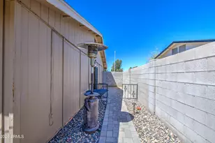 319 N Valencia Dr, Chandler, AZ 85226 - Photo 44