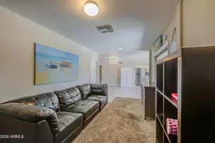 319 N Valencia Dr, Chandler, AZ 85226 - Photo 12