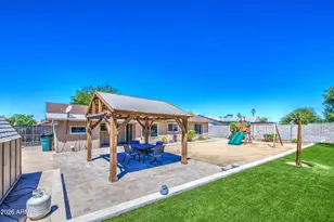 319 N Valencia Dr, Chandler, AZ 85226 - Photo 40