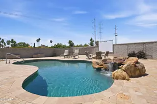 6852 S Terrace Rd, Tempe, AZ 85283 - Photo 52