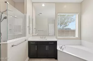 3930 E Chestnut Ln, Gilbert, AZ 85298 - Photo 36
