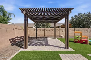 3930 E Chestnut Ln, Gilbert, AZ 85298 - Photo 42