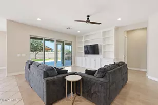 3930 E Chestnut Ln, Gilbert, AZ 85298 - Photo 6
