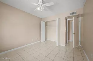 3048 W Acoma Dr, Phoenix, AZ 85053 - Photo 16