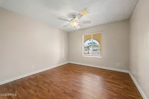 3048 W Acoma Dr, Phoenix, AZ 85053 - Photo 10