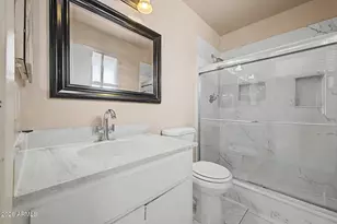 3048 W Acoma Dr, Phoenix, AZ 85053 - Photo 18