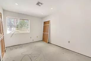 3530 S Kachina Dr, Tempe, AZ 85282 - Photo 32