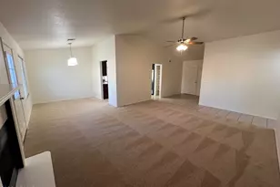 1321 E Morrow Dr, Phoenix, AZ 85024 - Photo 6