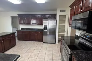 1321 E Morrow Dr, Phoenix, AZ 85024 - Photo 20