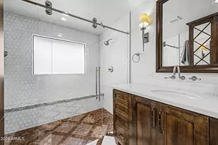 309 W Flynn Ln, Phoenix, AZ 85013 - Photo 22