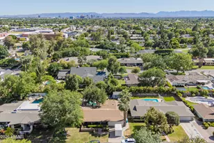 309 W Flynn Ln, Phoenix, AZ 85013 - Photo 6