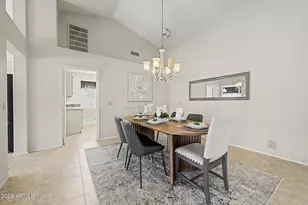 19105 N 90th Dr, Peoria, AZ 85382 - Photo 8