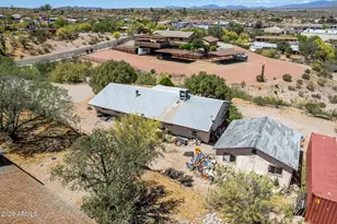 535 S Los Altos Dr, Wickenburg, AZ 85390 - Photo 34