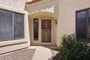 246 E Vaughn Ave, Gilbert, AZ 85234 - Photo 2