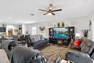 71 N 187th Dr, Buckeye, AZ 85326 - Photo 4