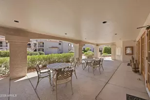 9151 W Greenway Rd, Peoria, AZ 85381 - Photo 28