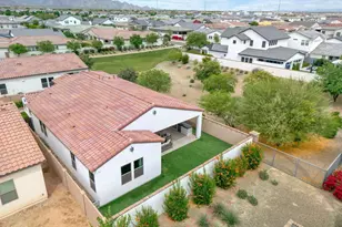 11709 N Luckenbach St, Surprise, AZ 85388 - Photo 2