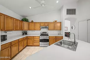 24013 S Starcrest Dr, Sun Lakes, AZ 85248 - Photo 10