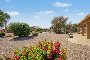 24013 S Starcrest Dr, Sun Lakes, AZ 85248 - Photo 2