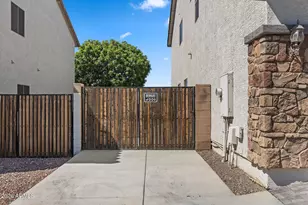974 E Sun Valley Farms Ln, San Tan Valley, AZ 85140 - Photo 6