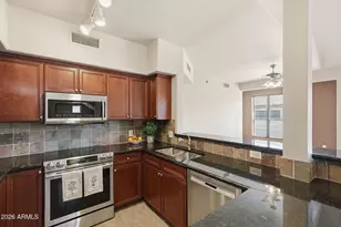 20660 N 40th St, Phoenix, AZ 85050 - Photo 12