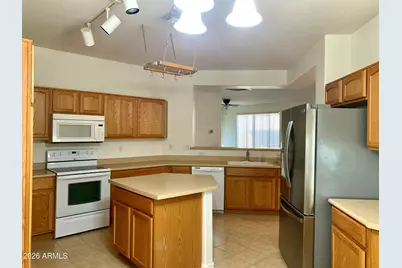 22946 W Desert Bloom Street, Buckeye, AZ 85326 - Photo 4