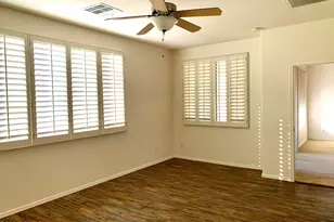 22946 W Desert Bloom St, Buckeye, AZ 85326 - Photo 8