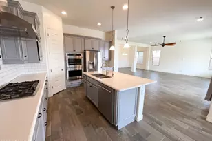 2312 E Susan Dr, Gilbert, AZ 85298 - Photo 10
