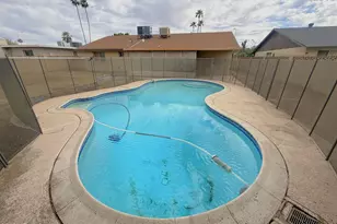 1904 E Greenway Dr, Tempe, AZ 85282 - Photo 16