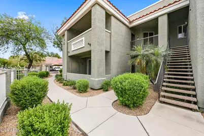 2929 W Yorkshire Drive #1022, Phoenix, AZ 85027 - Photo 1