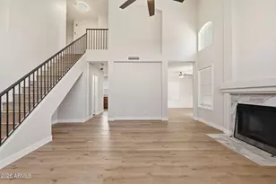 71 N Birch St, Gilbert, AZ 85233 - Photo 2