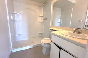 945 W Gemini Dr, Tempe, AZ 85283 - Photo 8