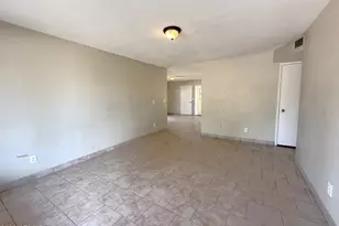 945 W Gemini Dr, Tempe, AZ 85283 - Photo 2