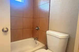 2335 E Beverly Ln, Phoenix, AZ 85022 - Photo 12