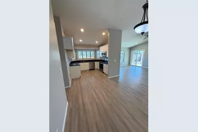 8587 N 107th Lane, Peoria, AZ 85345 - Photo 8