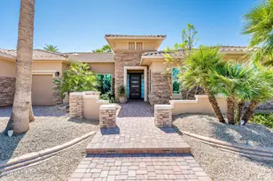 19117 N Moondance Ln, Surprise, AZ 85387 - Photo 2