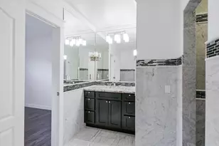 5328 E Pinchot Ave, Phoenix, AZ 85018 - Photo 16