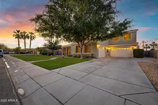 1242 E Canary Dr, Gilbert, AZ 85297 - Photo 4