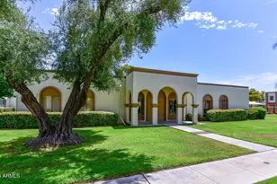 8305 E Vista Dr, Scottsdale, AZ 85250 - Photo 4