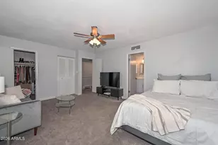 8305 E Vista Dr, Scottsdale, AZ 85250 - Photo 8