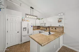 5130 W Saragosa St, Chandler, AZ 85226 - Photo 8